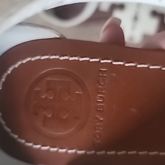 Tory Birch sandals - Picture 4 of 4
